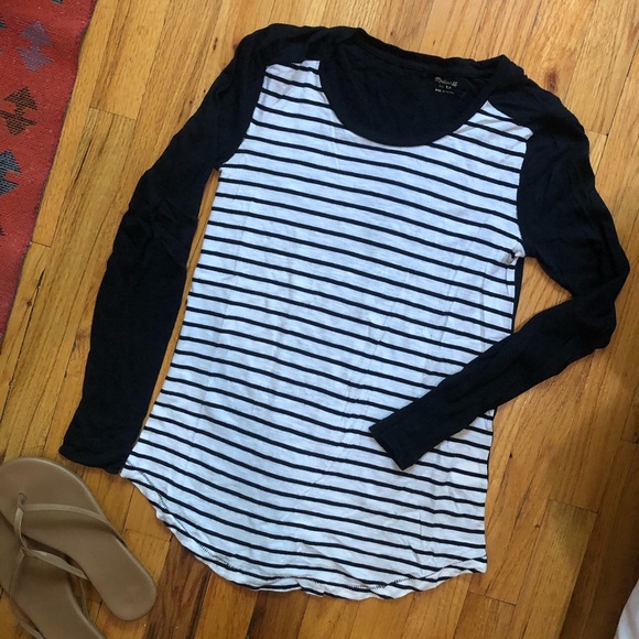 Madewell 100% cotton long sleeve tee - Picture 2 of 14